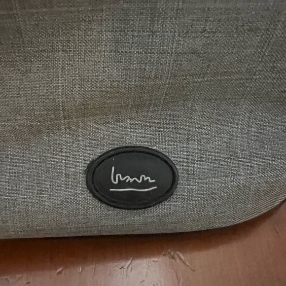 Laptop Bag 13” X 17” EUC *Like New * - Picture 3 of 11